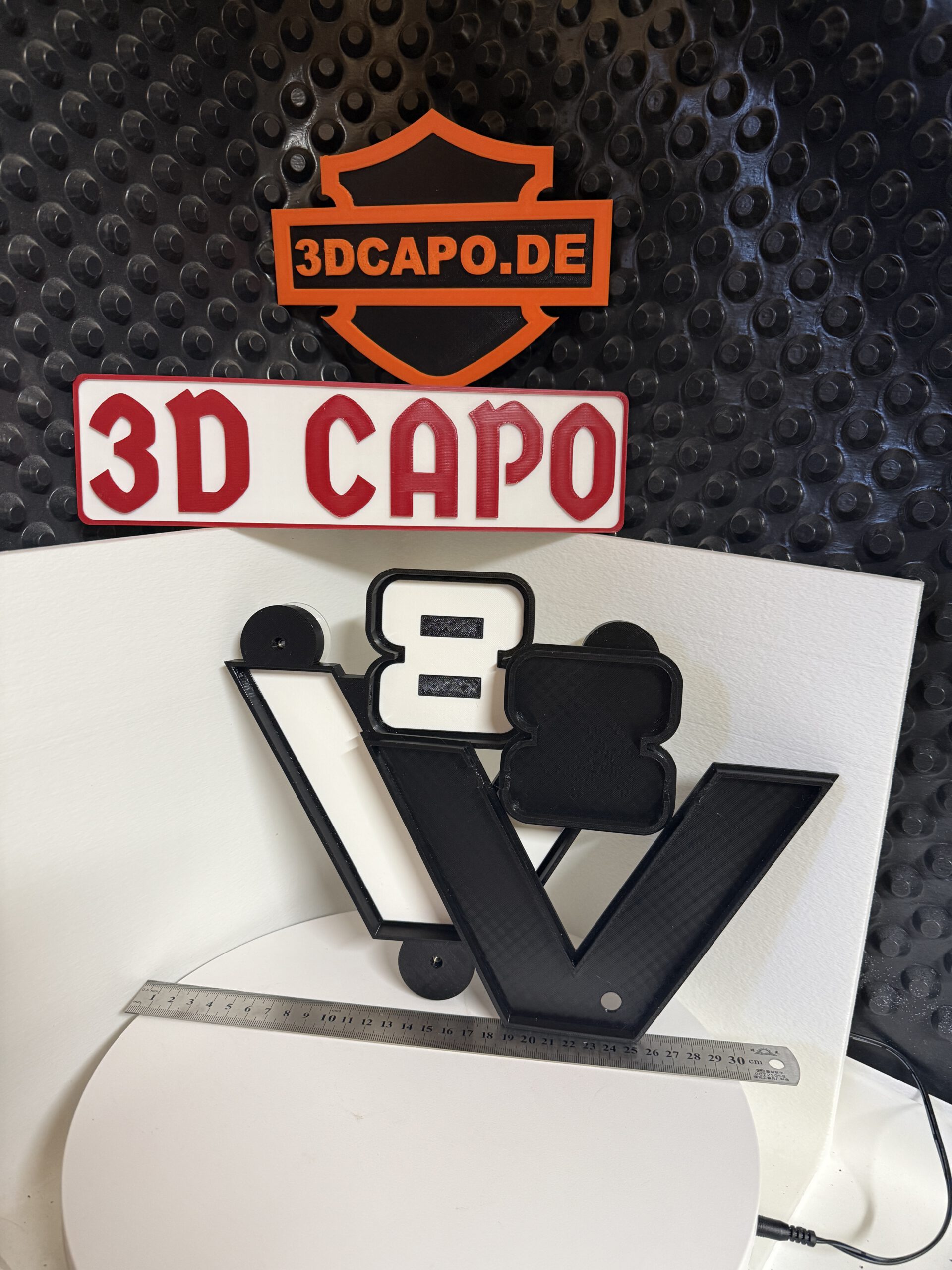 Leuchtschild altesV8 - Scania Logo m. Saugnapf für Scheibe (B-Ware) – Bild 6