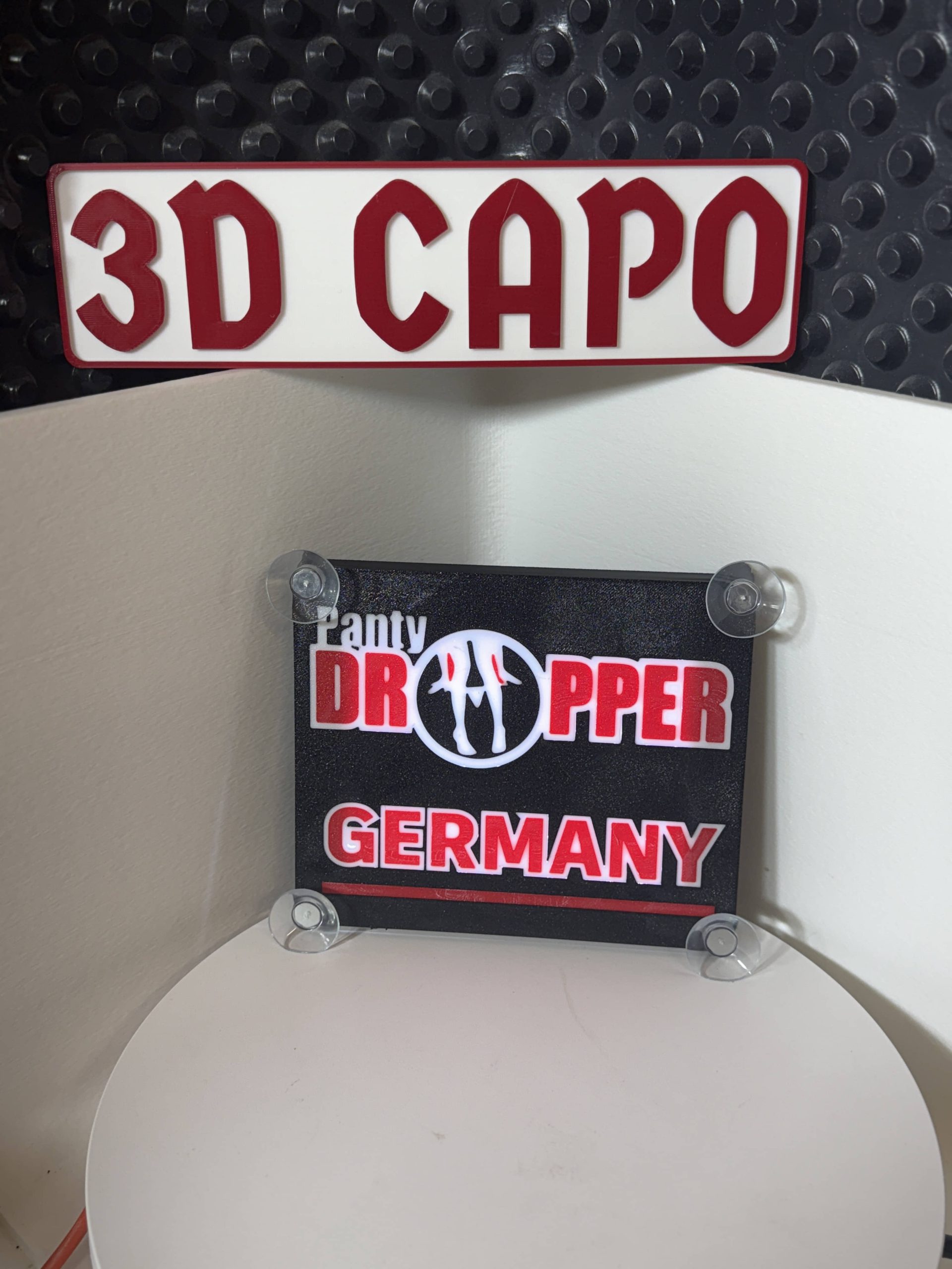 PantyDropper Lightbox mit Saugnäpfen & LED – kingof3d.de – Bild 4
