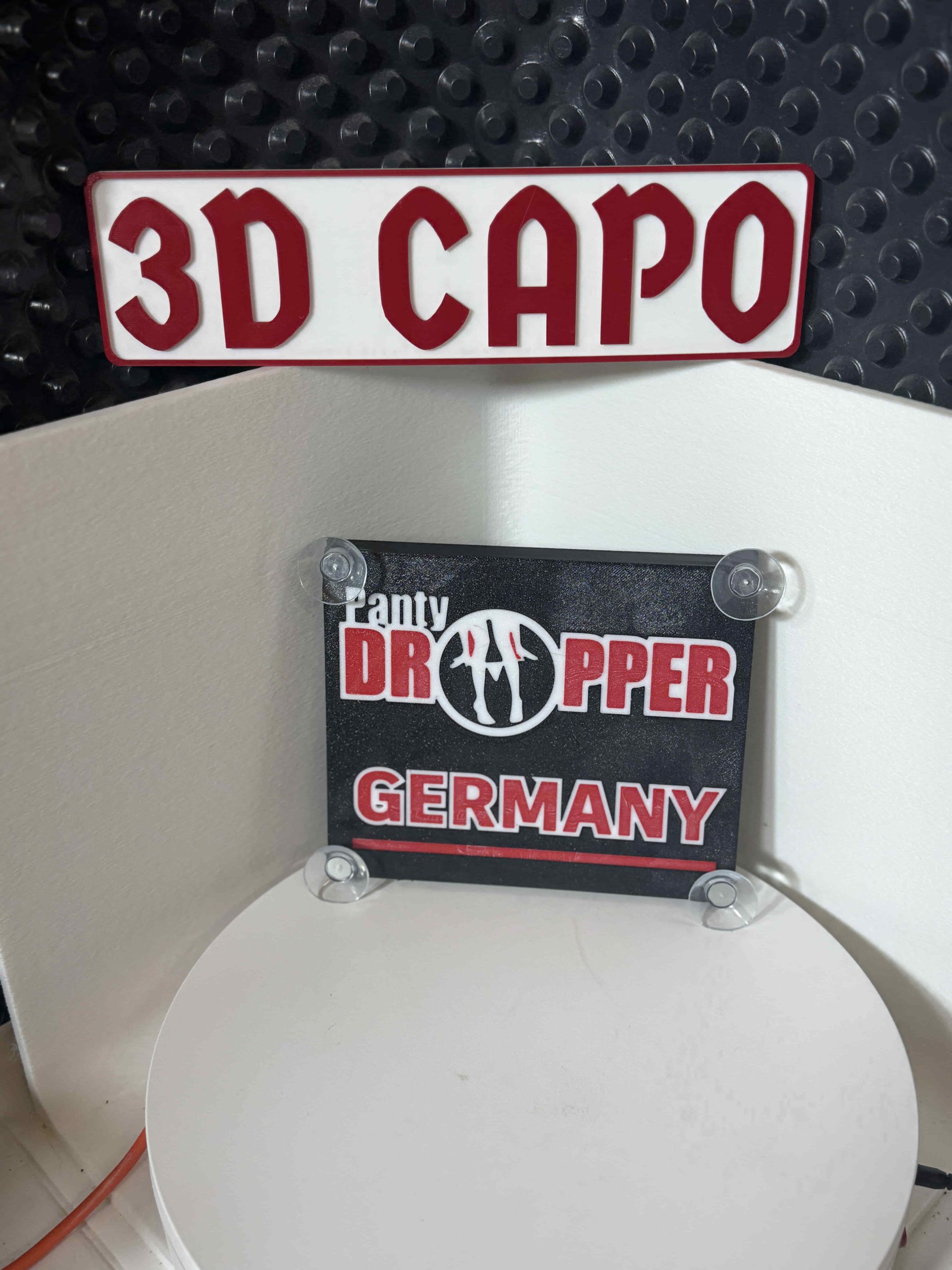 PantyDropper Lightbox mit Saugnäpfen & LED – kingof3d.de – Bild 5