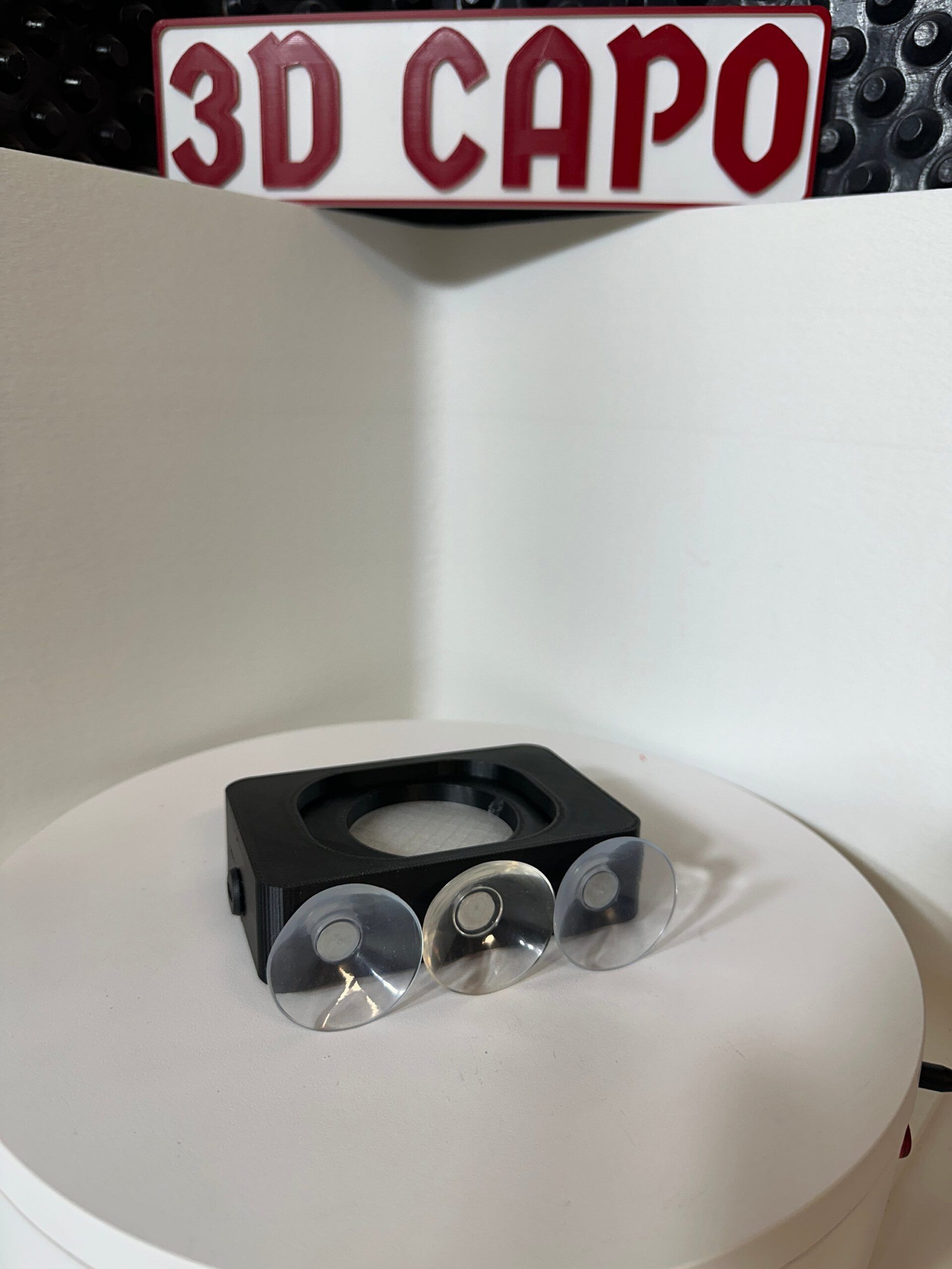 Innovativer Poppy Halter LKW mit LED Beleuchtung – Perfekter Duftspender-Halter für Trucker & LKW-Fans | Made in Germany – Bild 3