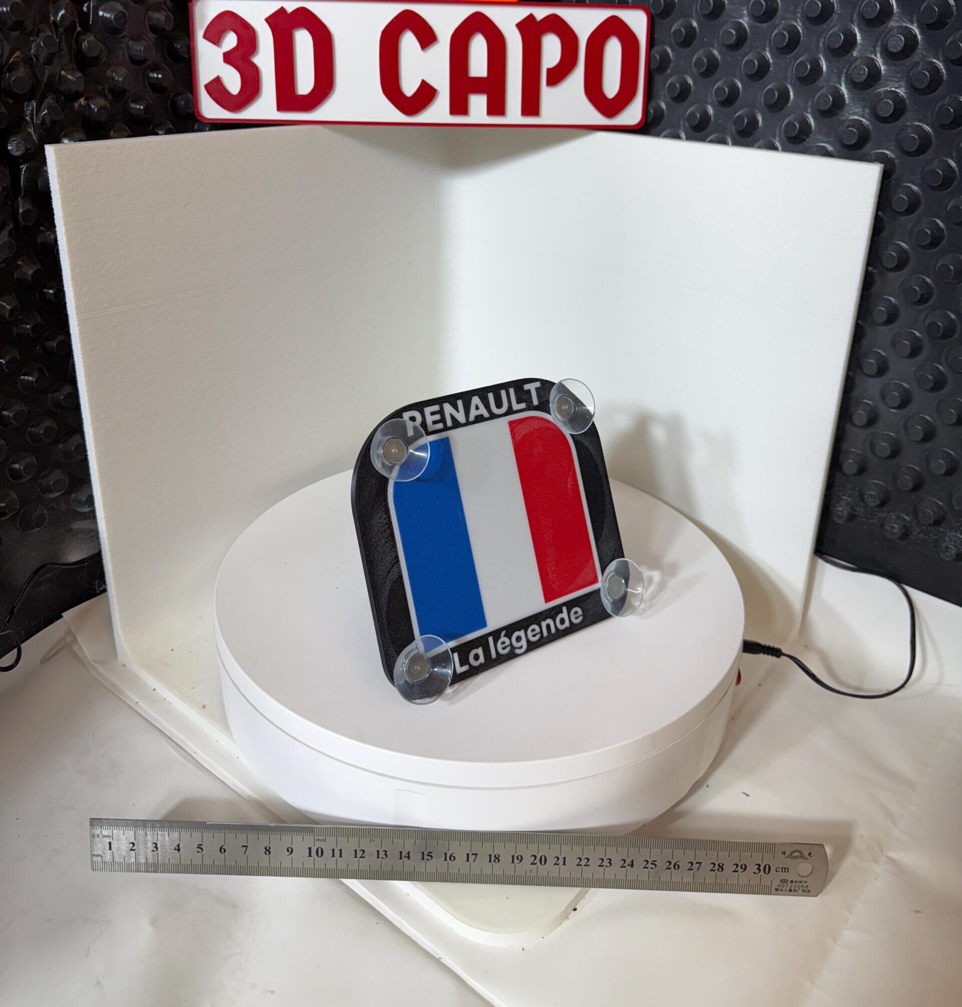 Individuell gefertigter Poppy Halter LKW | Frankreich Design - Renault Trucks Tribute | Passt für alle Poppy LED