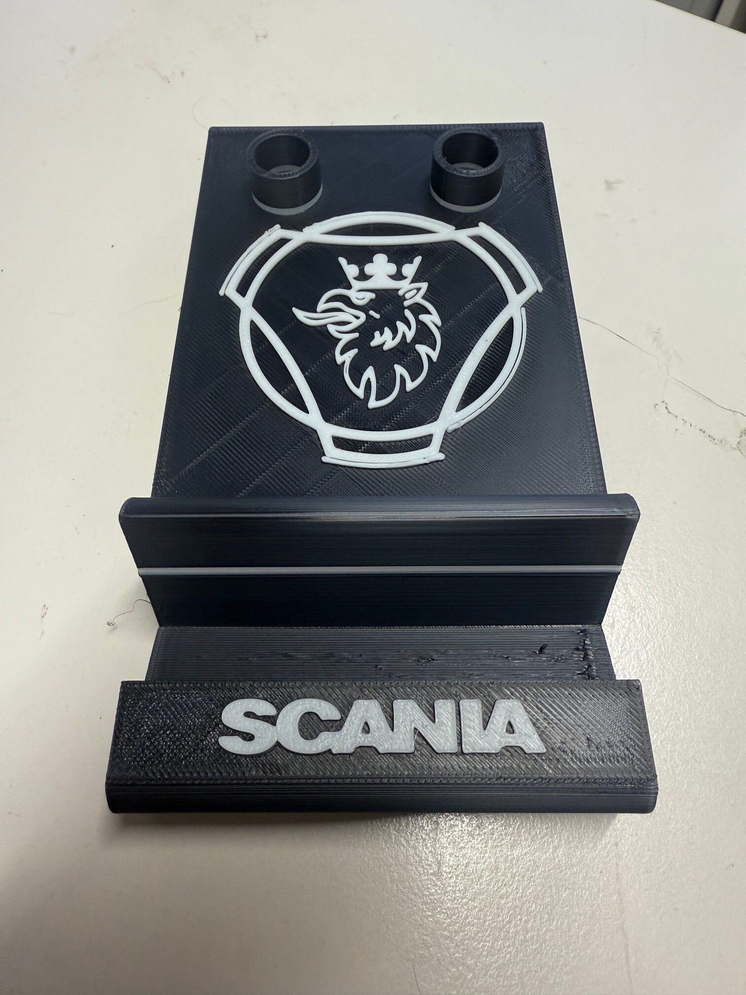 Handyhalter Scania, Volvo, DAF, Mercedes individuell Geschenk – Bild 3